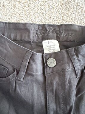 Y & F Black Women's Jeans - Slim Fit